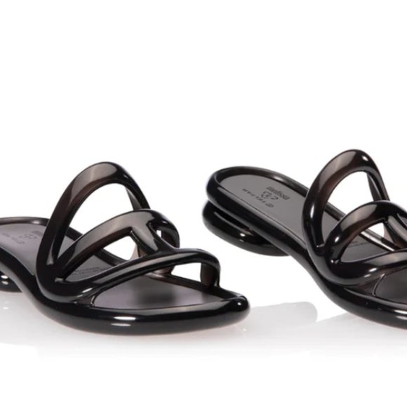 Melissa x Telfar Jelly Slide - Black (women's sizing) - Picture 4 of 4